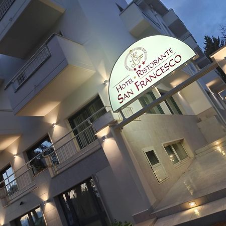 Hotel San Francesco San Giovanni Rotondo Exterior foto